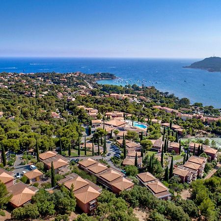 Village Club Les Mas De L'Esterel Saint-Raphaël 外观 照片