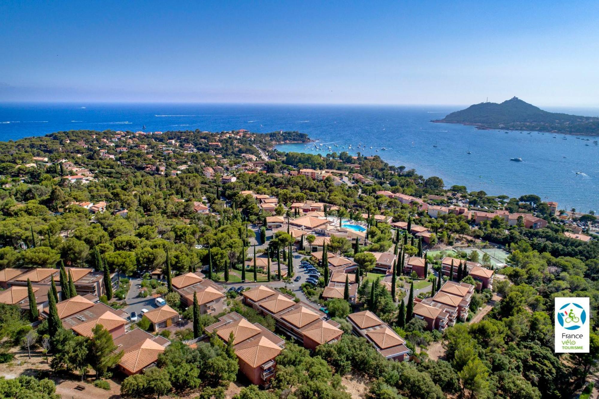 Village Club Les Mas De L'Esterel Saint-Raphaël 外观 照片