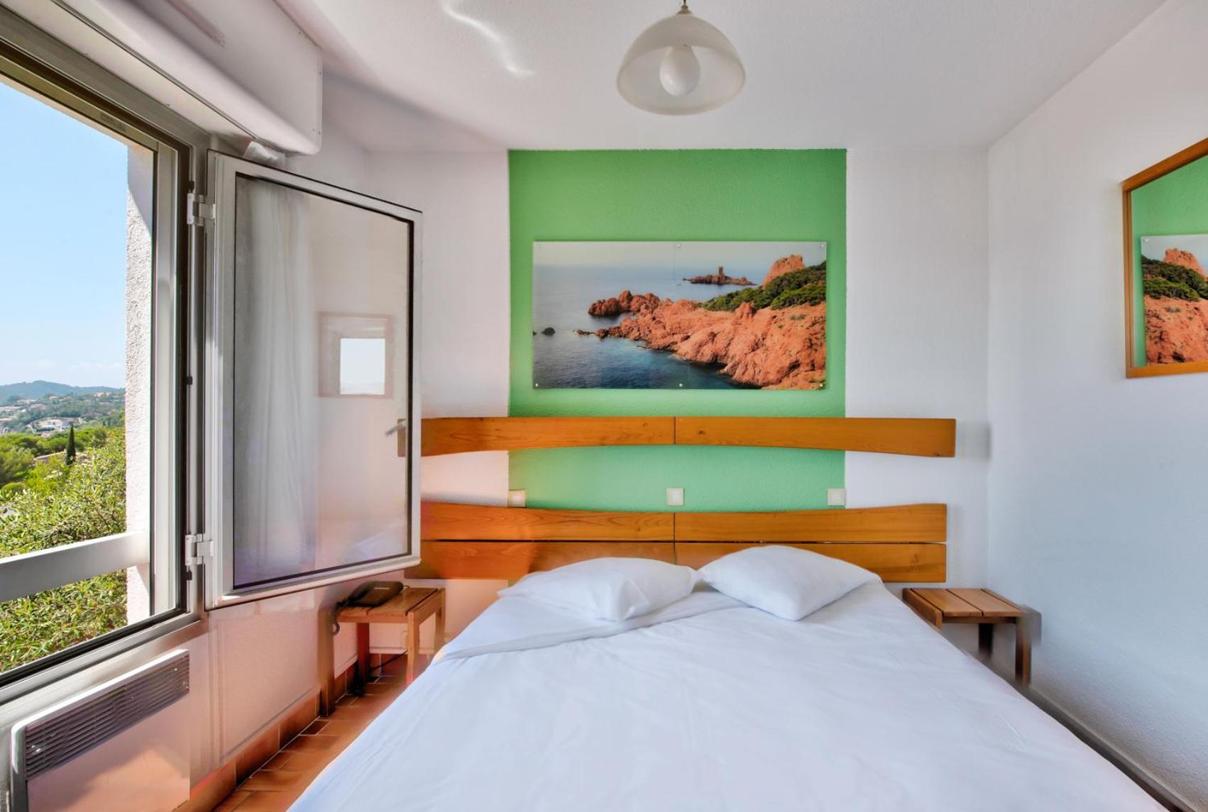 Village Club Les Mas De L'Esterel Saint-Raphaël 外观 照片