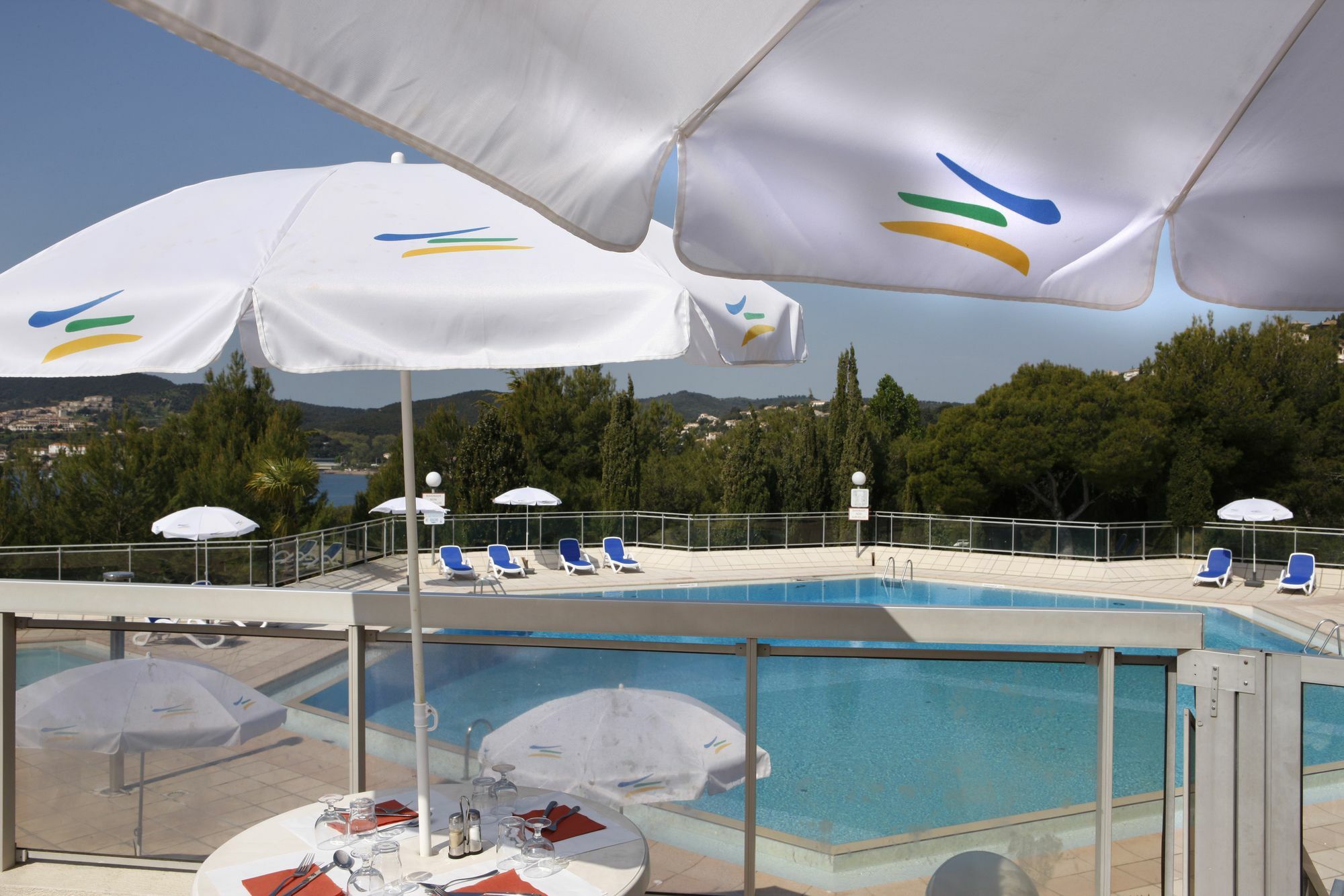 Village Club Les Mas De L'Esterel Saint-Raphaël 外观 照片