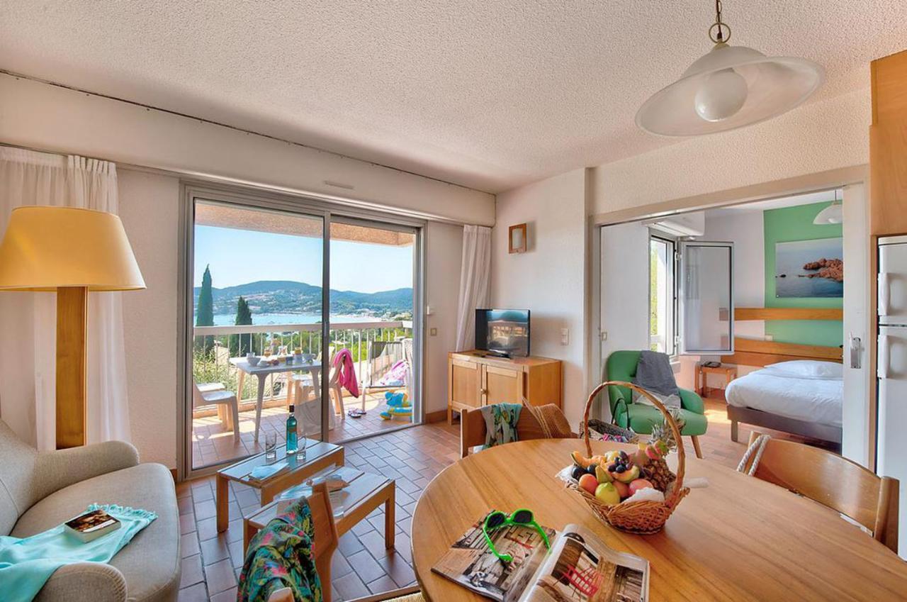 Village Club Les Mas De L'Esterel Saint-Raphaël 外观 照片